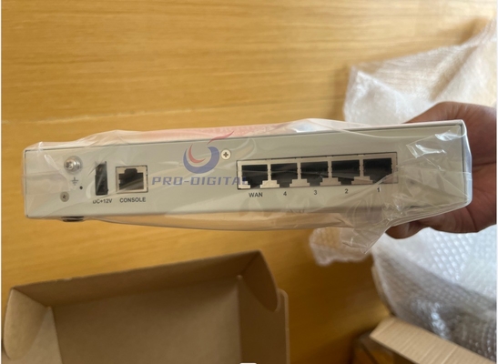 Fortinet FG-30E pare-feu câblé 900 000 sessions simultanées pour une sécurité robuste