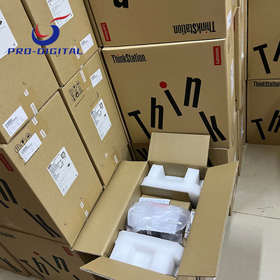 Le stock Lenovo ThinkStation P520C Station de travail Intel Xeon W-2245 CPU 8G RAM 1TB de stockage