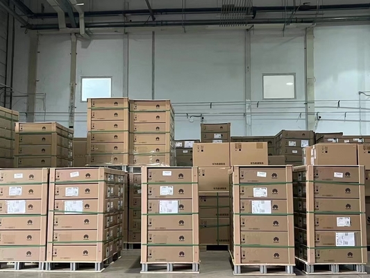 Réseau S5731-H48P4XC 48*10/100/1000Port BASE-T 4 * 10GE SFP Commutateur réseau gigabit